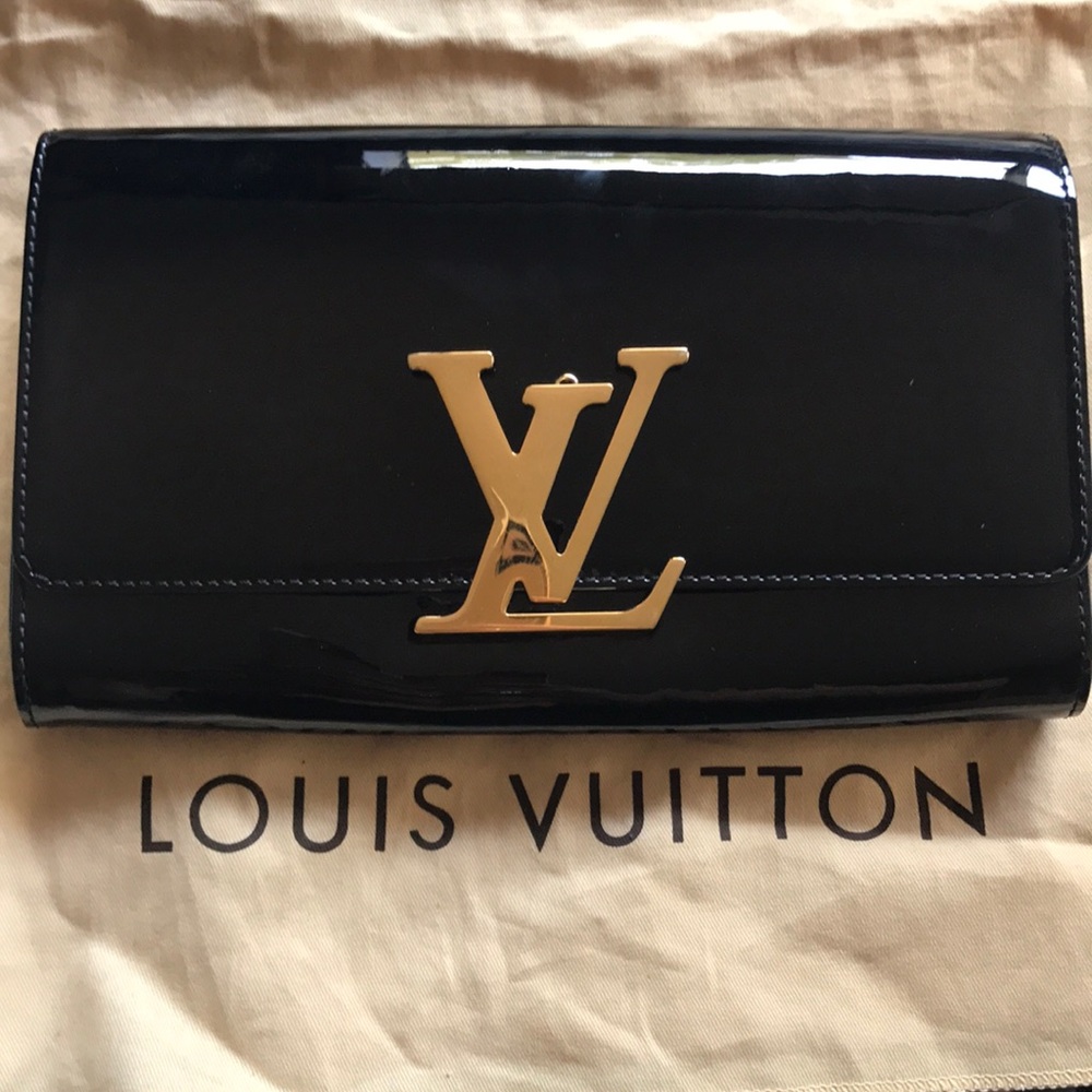 Louis Vuitton Louise clutch patent - Picture 1 of 6